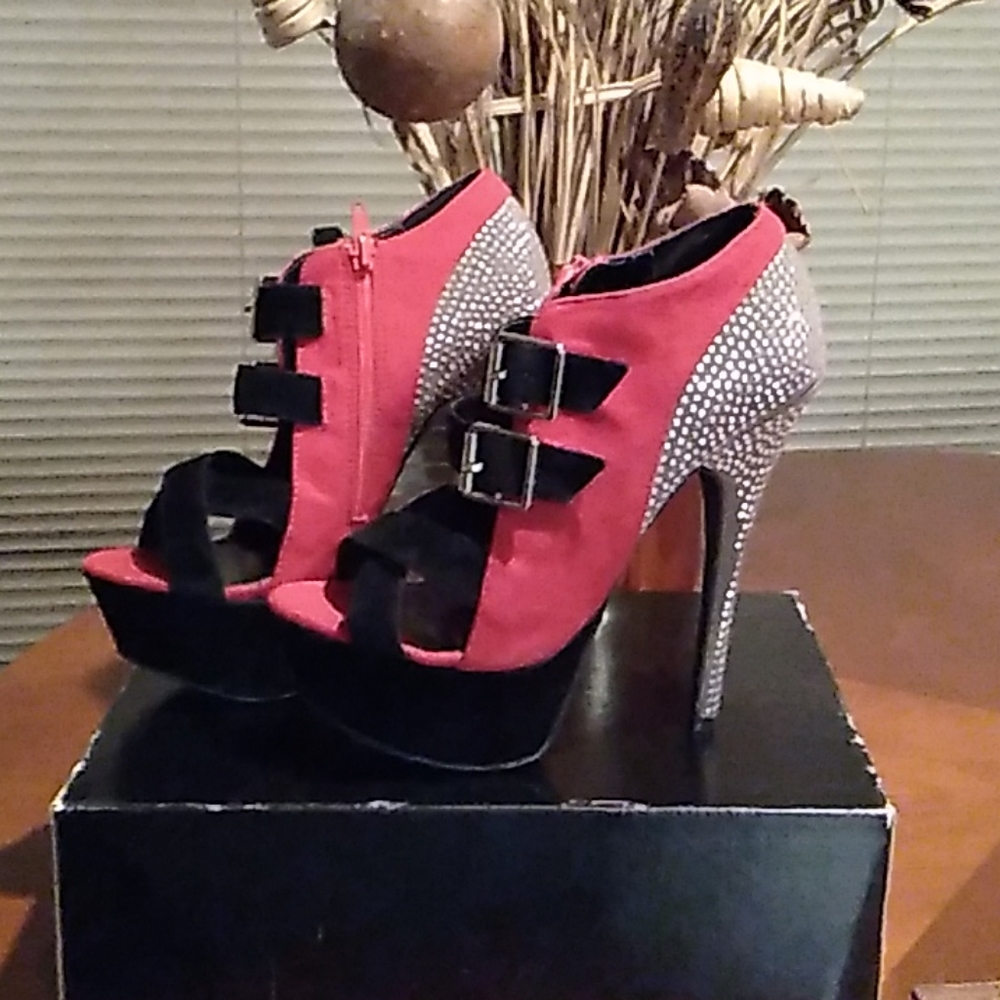 Red, black with silver heel platform